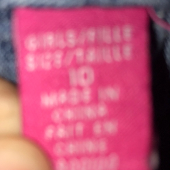 Shorts - Picture 4 of 4